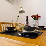 Loft In The Center